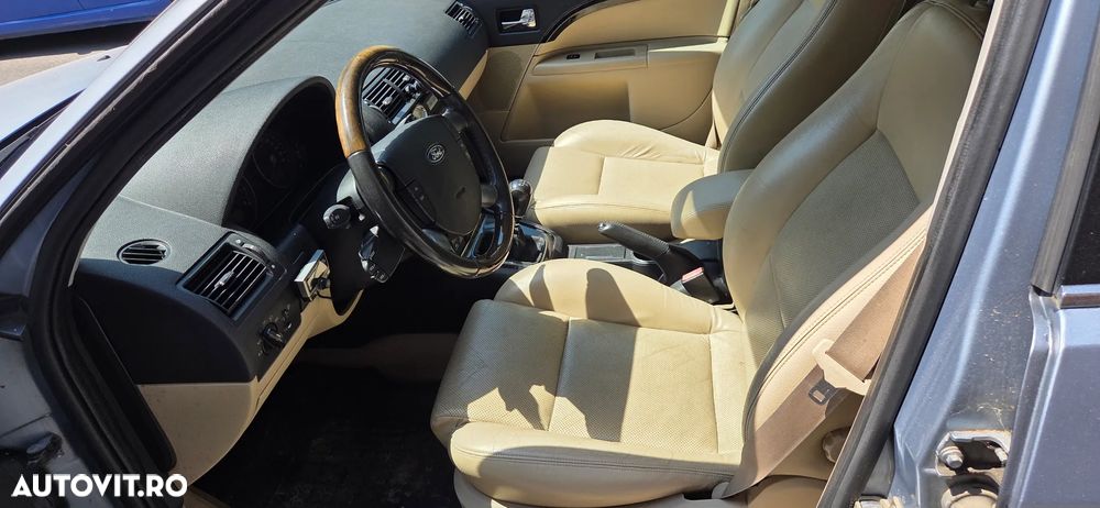 Ford Mondeo 2.5 V6 Ghia X - 7