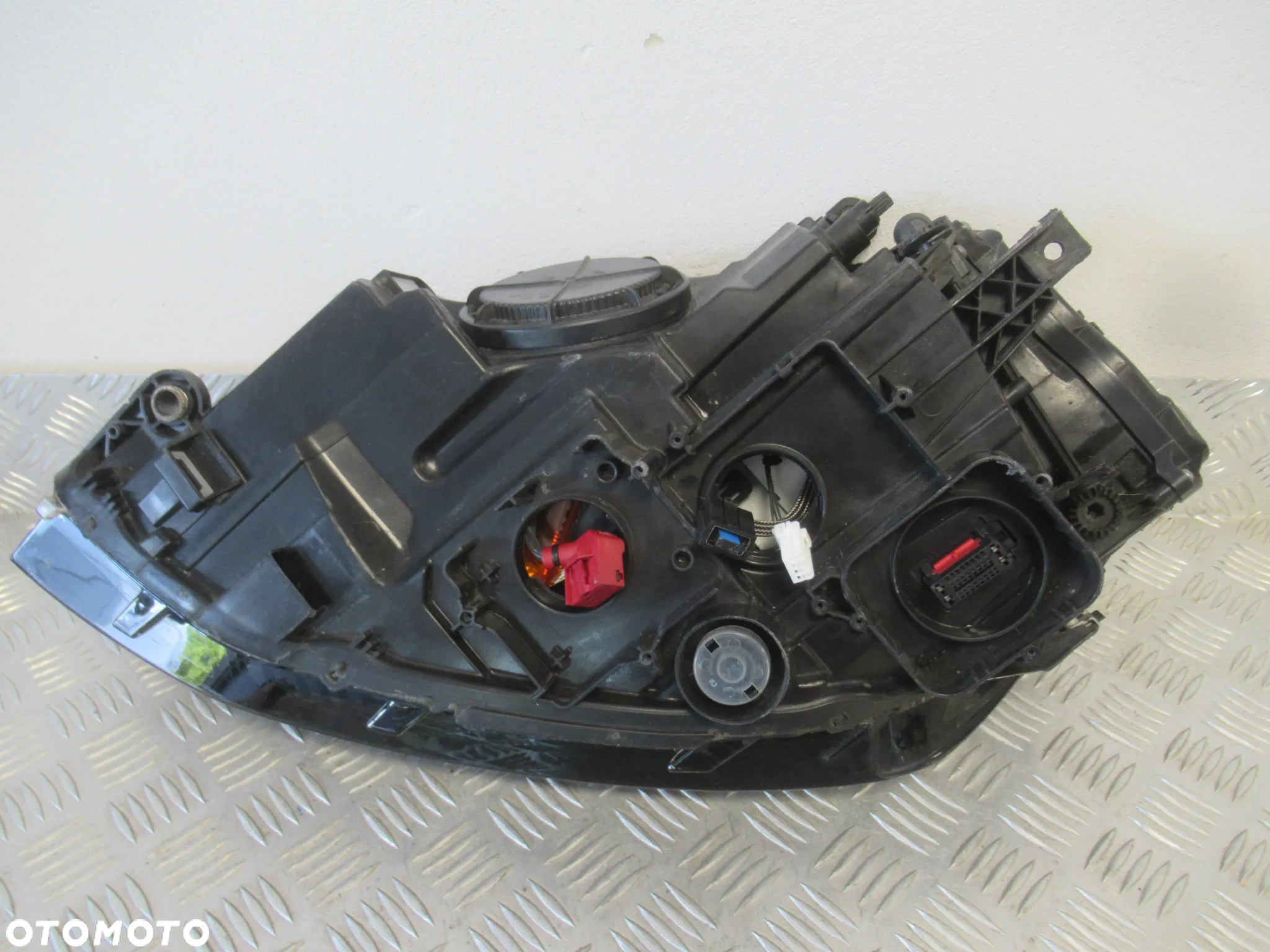 LAMPA PRZEDNIA PRZÓD PRAWA VW GOLF VII 7 5G1 BI-XENON 2012-2016 rok - 18
