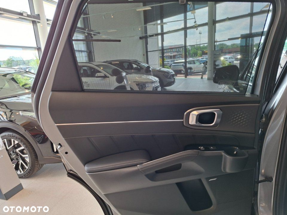 Kia Sorento - 40