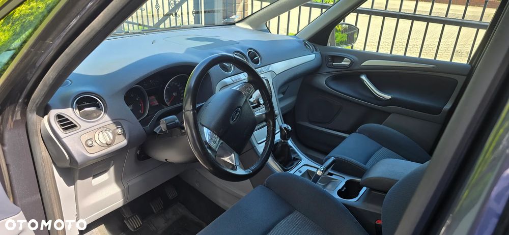 Ford S-Max 2.0 Trend - 11