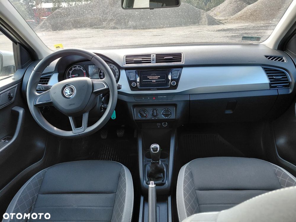 Skoda Fabia 1.0 TSI Ambition - 10
