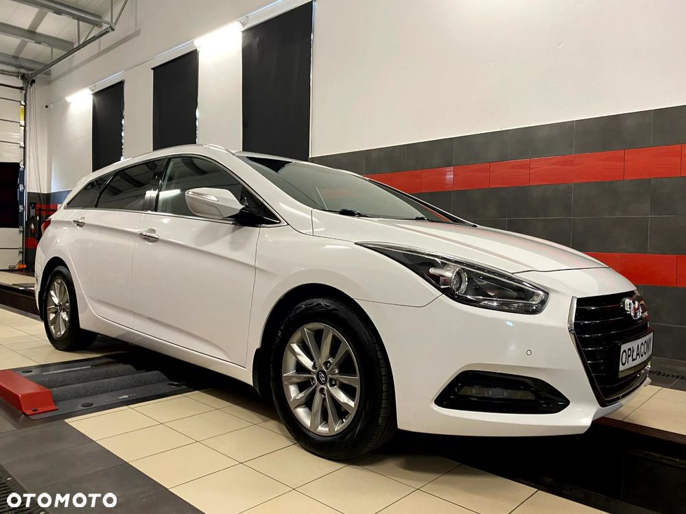 Hyundai i40 Kombi blue 1.6 Space - 6
