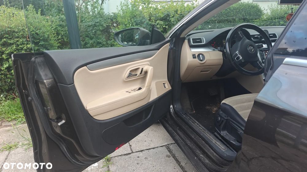 Volkswagen CC - 9
