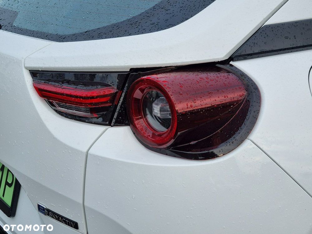 Mazda MX-30 - 12