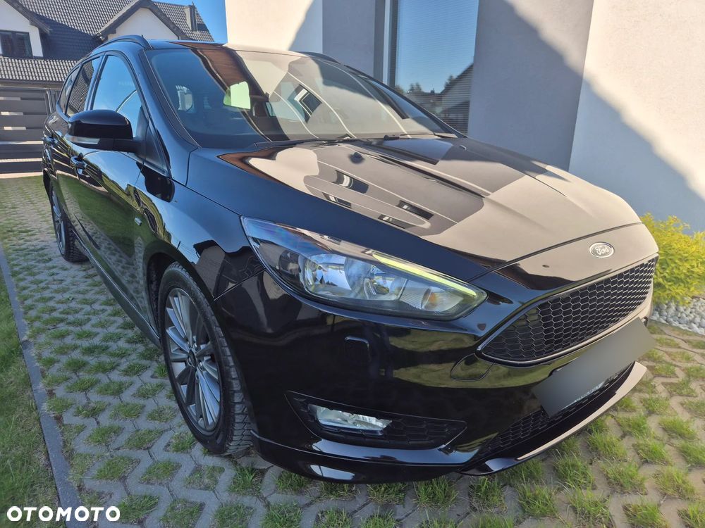 Ford Focus 1.5 EcoBlue Start-Stopp-System ST-LINE - 4