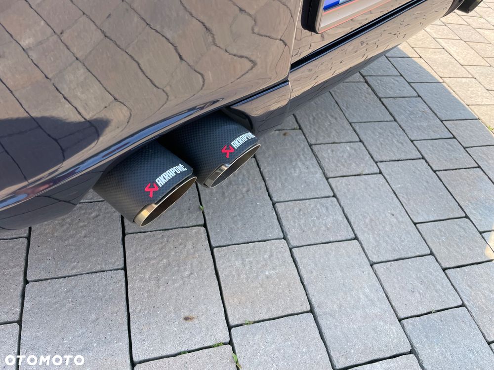 Porsche 911 - 16