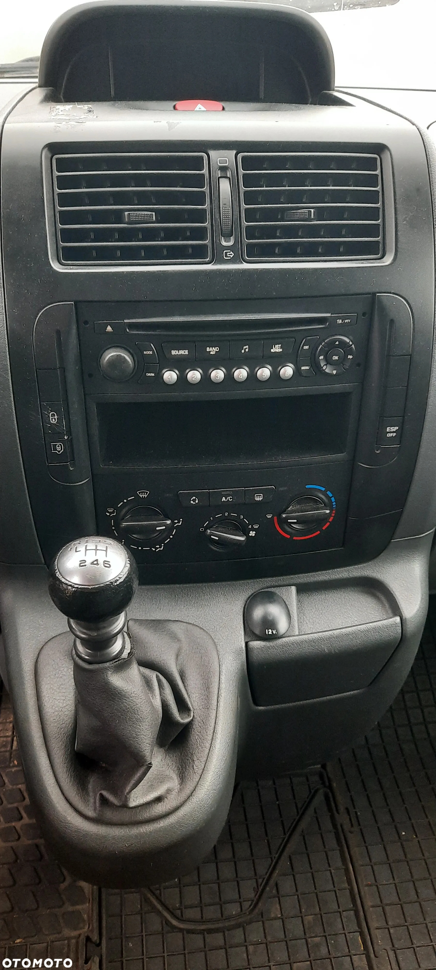Peugeot Expert - 8