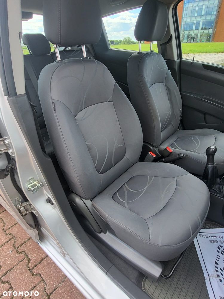 Chevrolet Spark 1.0 Base+ - 19