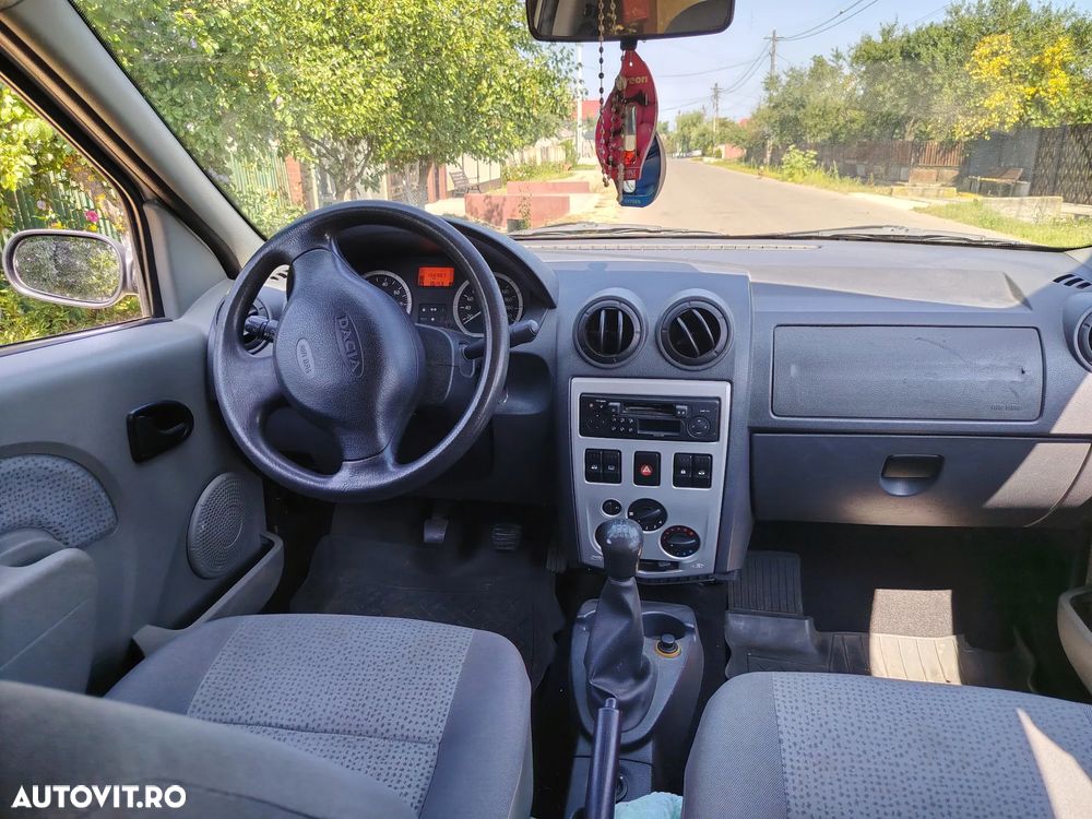 Dacia Logan - 6