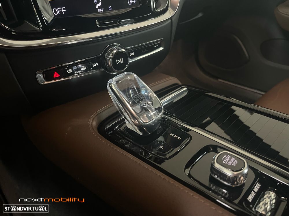 Volvo V60 2.0 T8 AWD TE Inscription - 17
