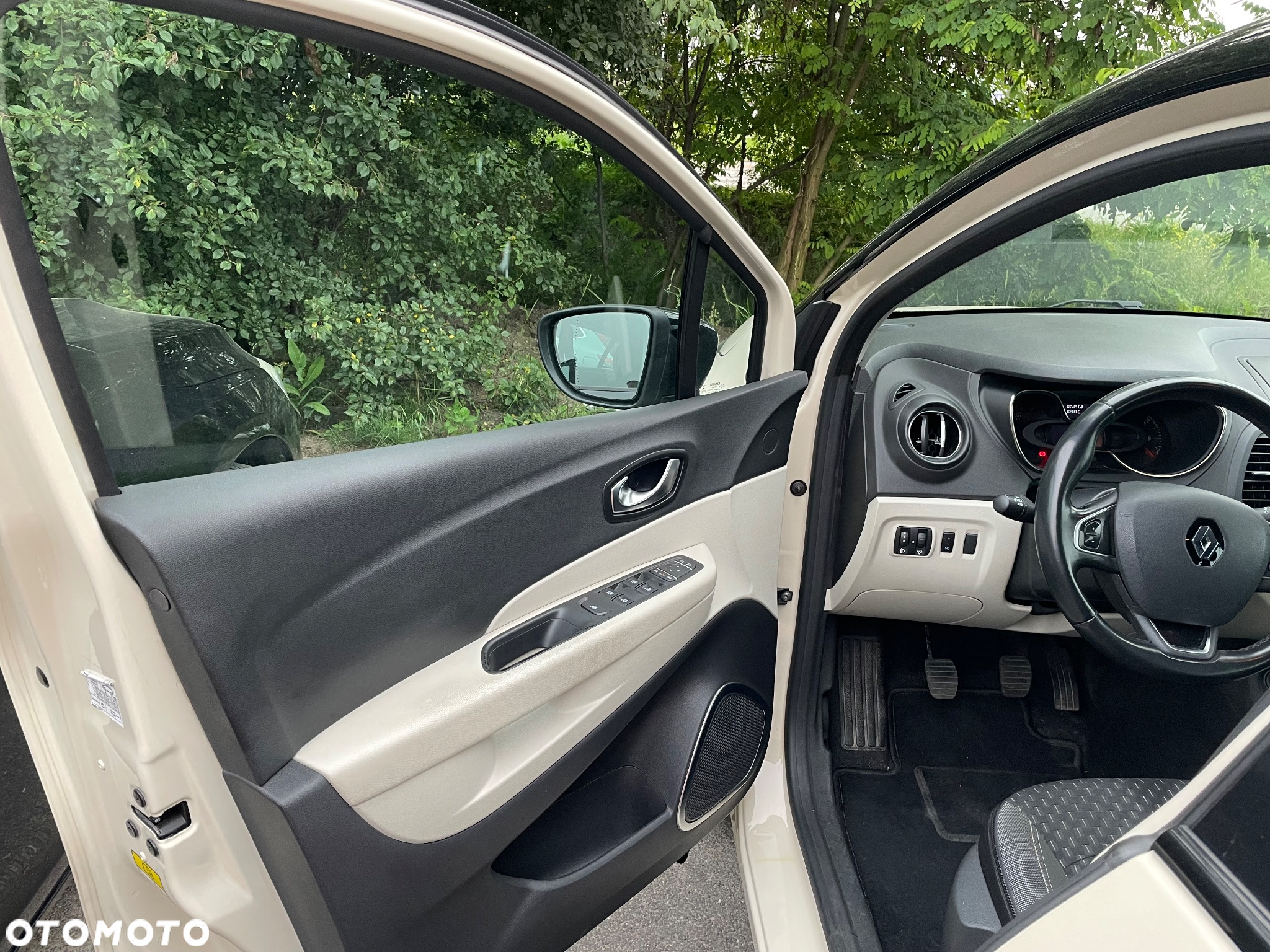 Renault Captur 0.9 Energy TCe Intens EU6 - 13