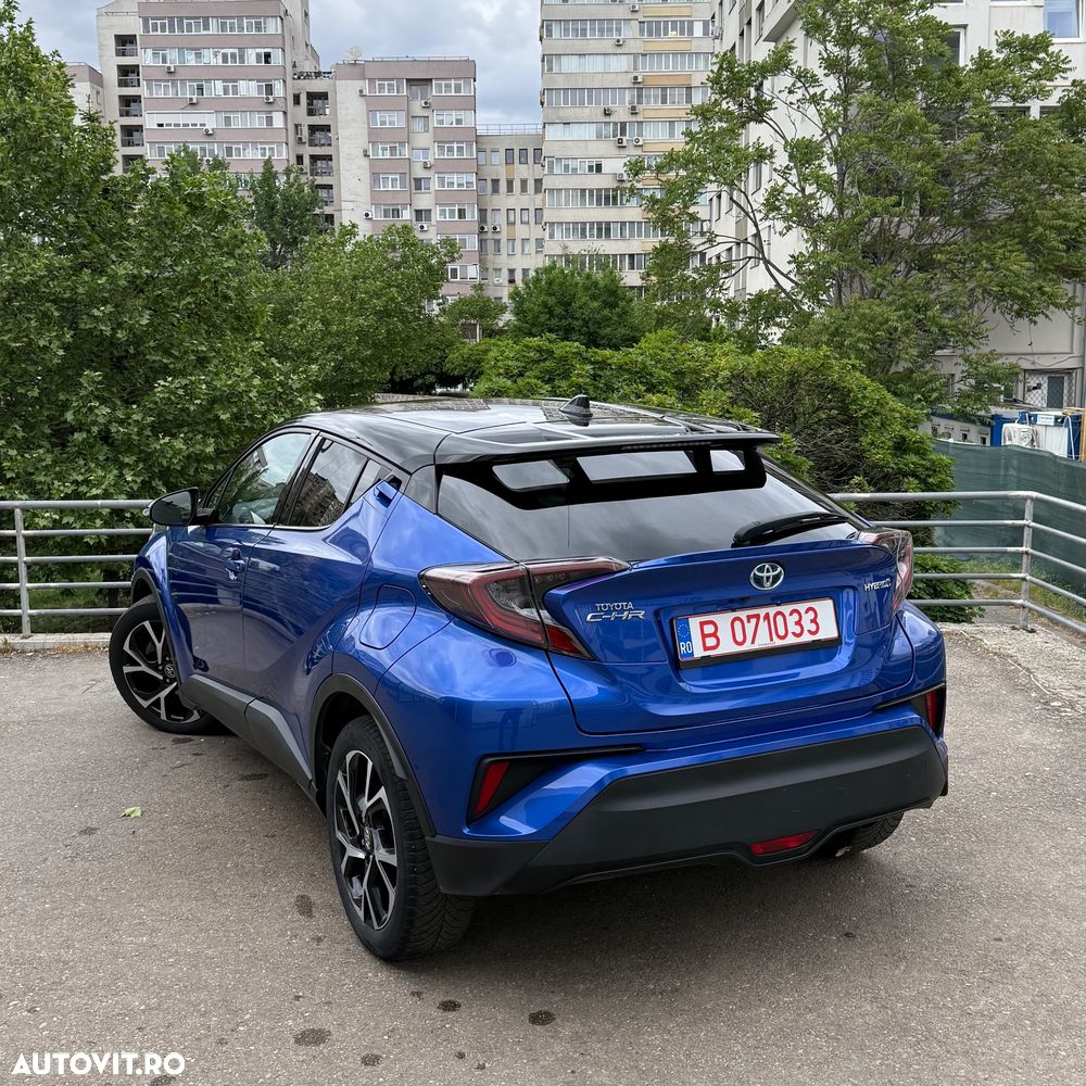 Toyota C-HR - 4