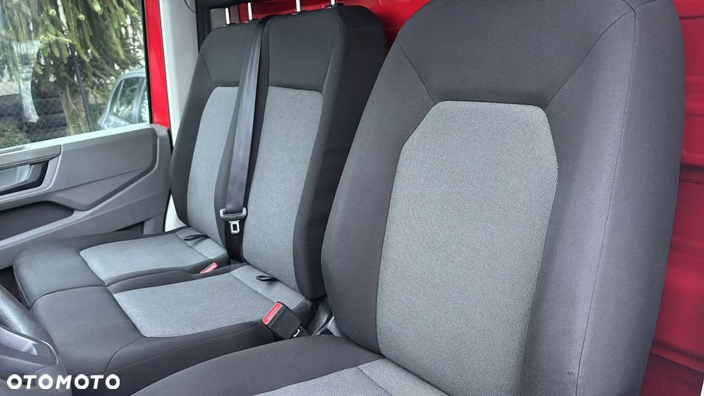 Volkswagen Crafter - 13