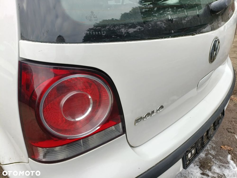 VOLKSWAGEN POLO IV 9N 05-09 LIFT 2009 r. LB9A 5D HB KLAPA TYLNA BAGAŻNIKA * - 4