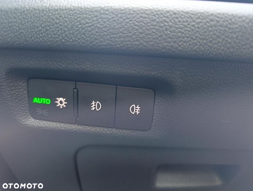 Skoda Octavia 1.5 TSI ACT Ambition - 16