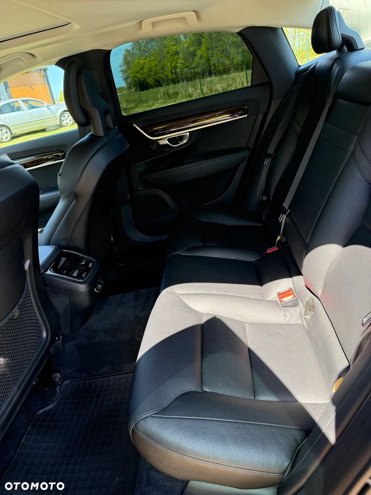 Volvo S90 T5 Momentum - 16