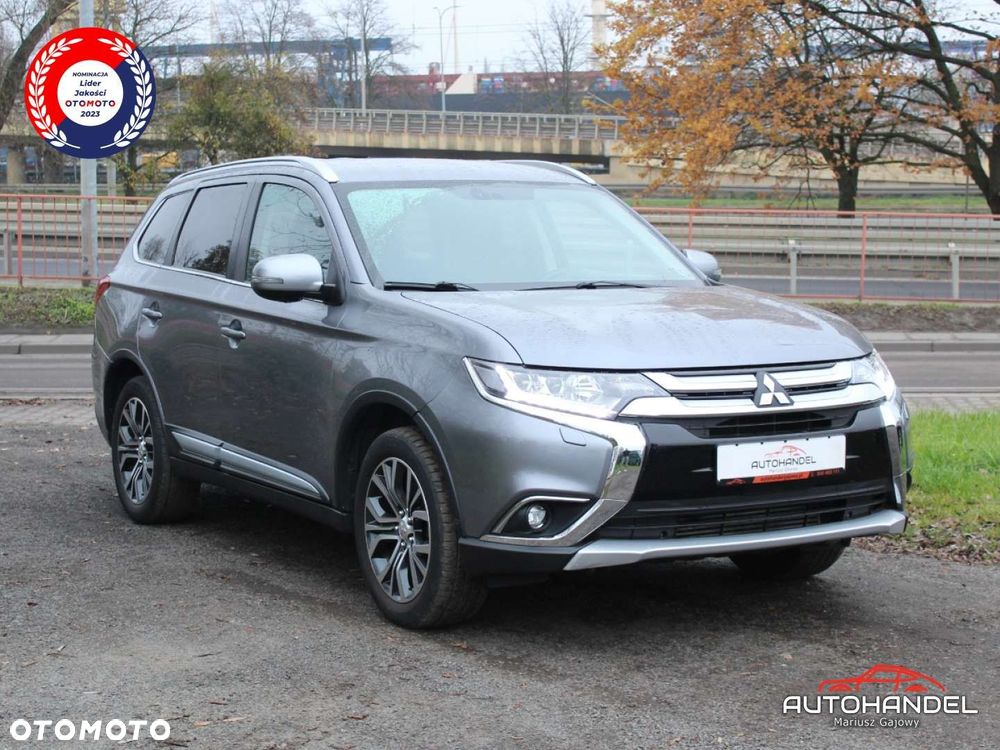 Mitsubishi Outlander - 1