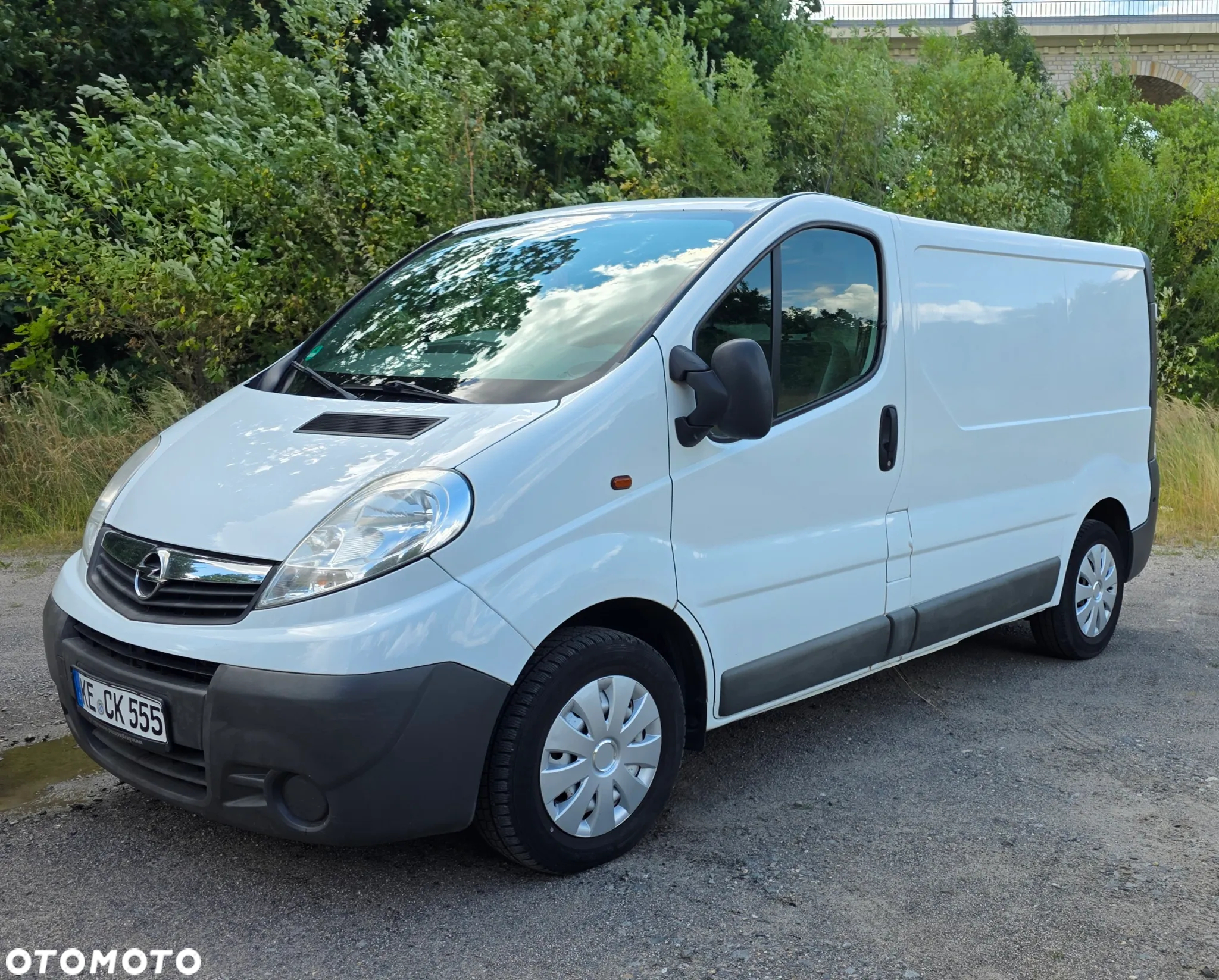 Opel Vivaro - 10