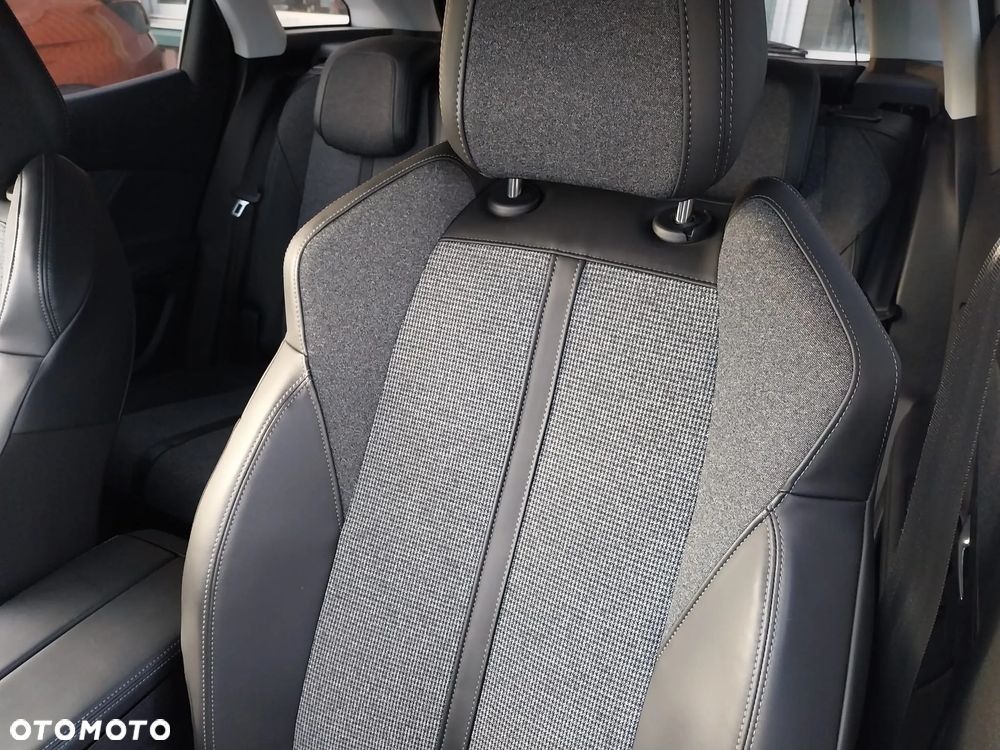 Citroën C3 Pure Tech 110 S&S SHINE - 3