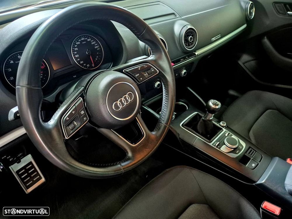 Audi A3 Sportback 1.0 TFSI Sport - 26