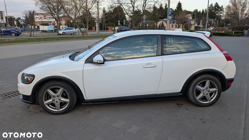 Volvo C30 1.6D DRIVe Momentum - 9