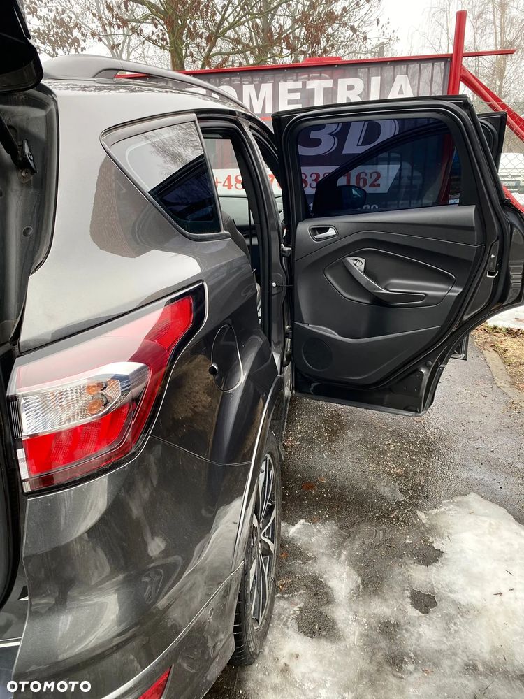 Ford Kuga 2.0 TDCi 4x4 ST-Line - 11