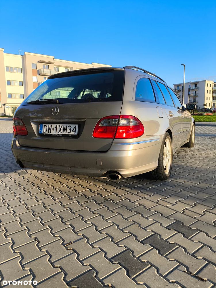 Mercedes-Benz Klasa E - 4