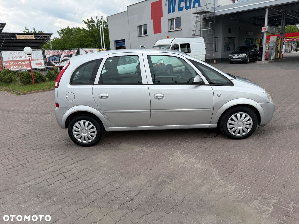 Opel Meriva 1.6 16V Cosmo - 5