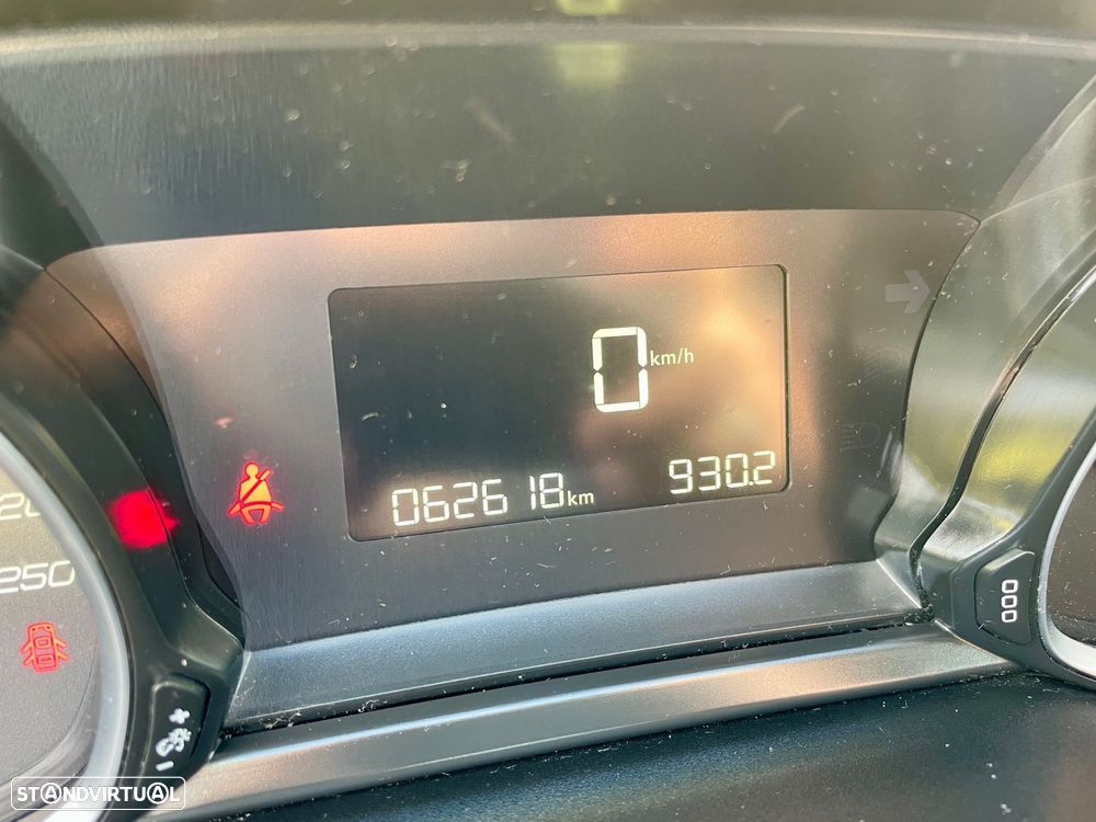 Peugeot 308 1.2 PureTech Style - 12