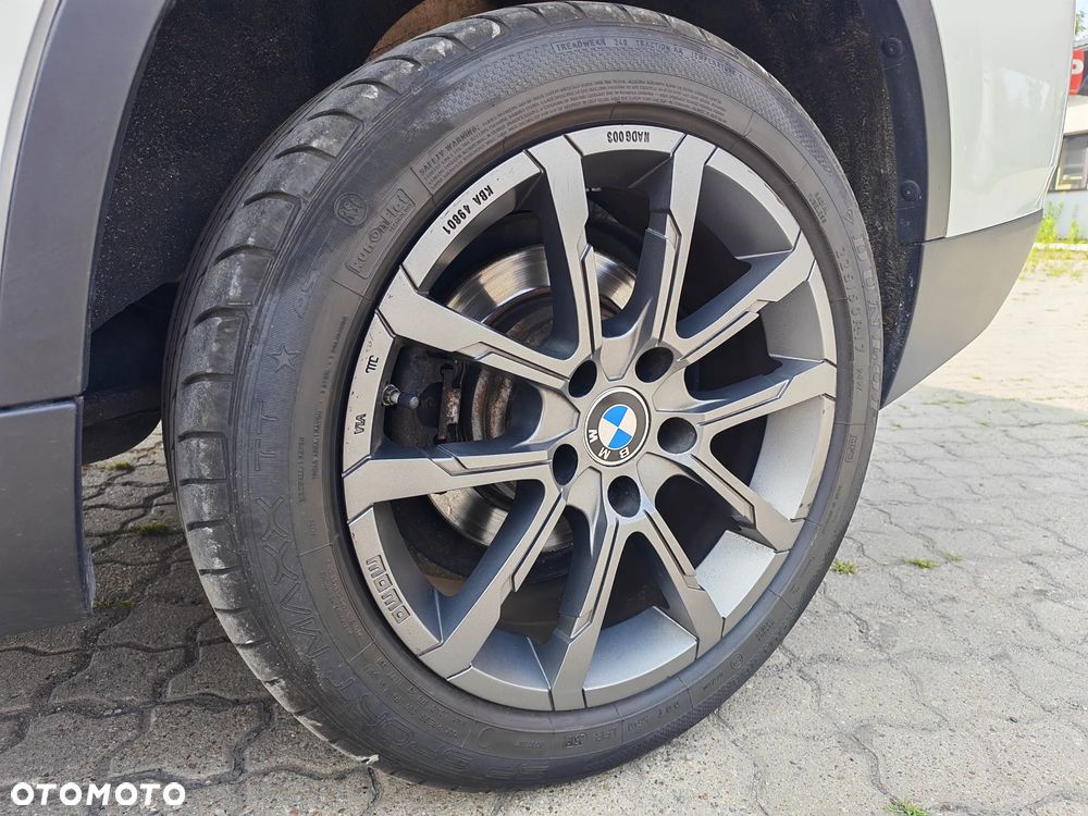 BMW X1 xDrive18d Sport Line - 40