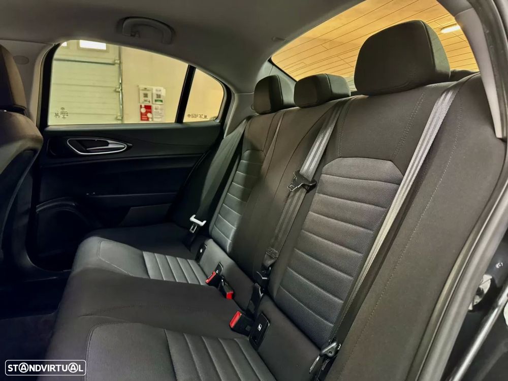 Alfa Romeo Giulia 2.2 D Super - 49