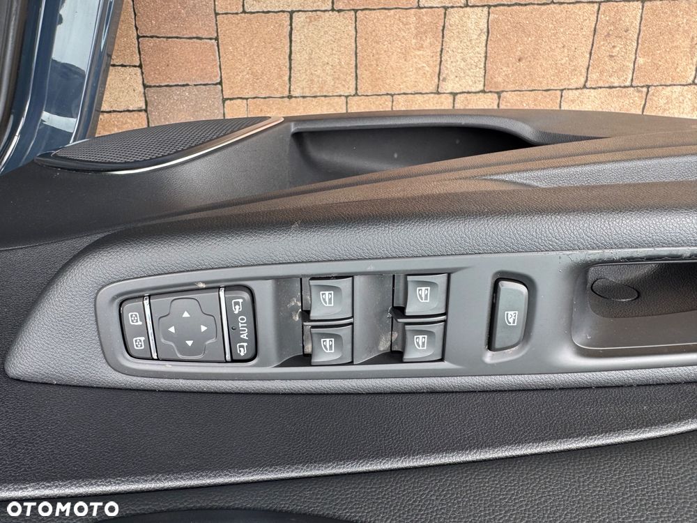 Renault Captur (ENERGY) TCe 90 LIMITED - 8