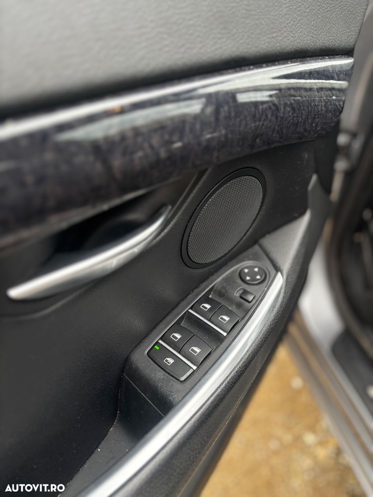 BMW Seria 5 530d Aut. - 16