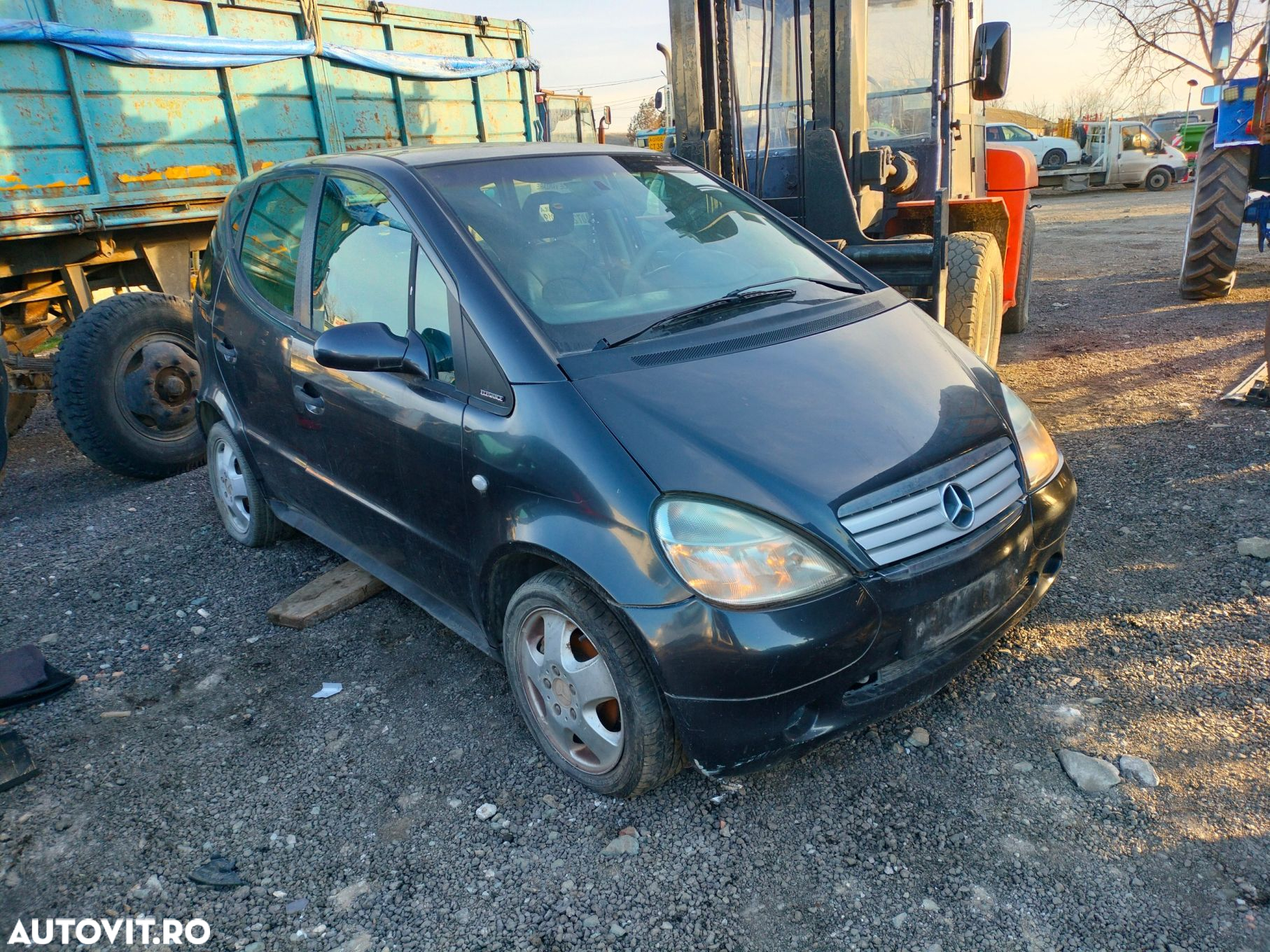 Dezmembrari  Mercedes-Benz A-CLASS (W168)  1997  > 2004 A 170 CDI (16 - 5