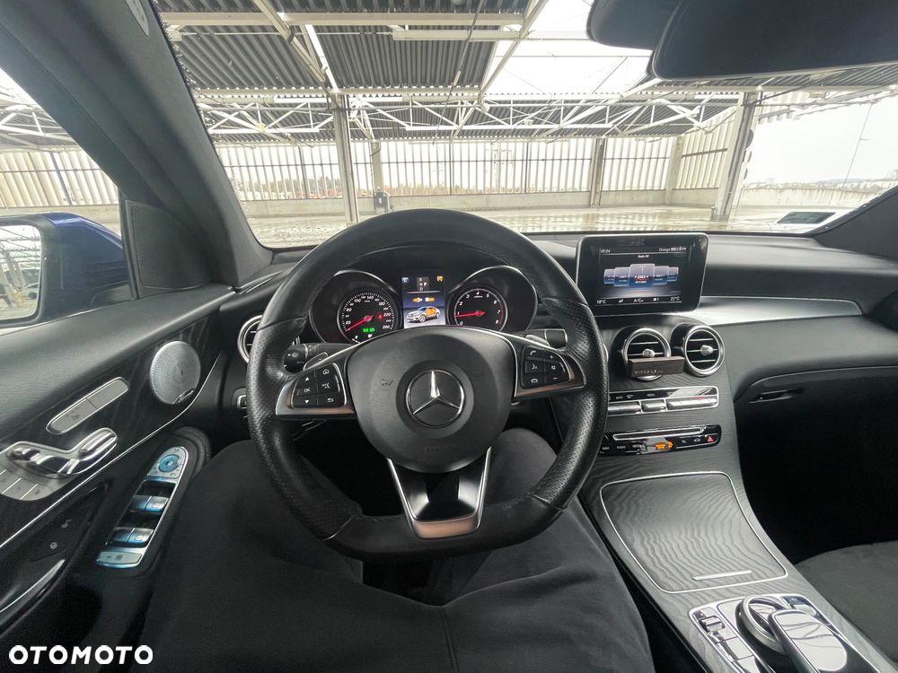 Mercedes-Benz GLC - 14