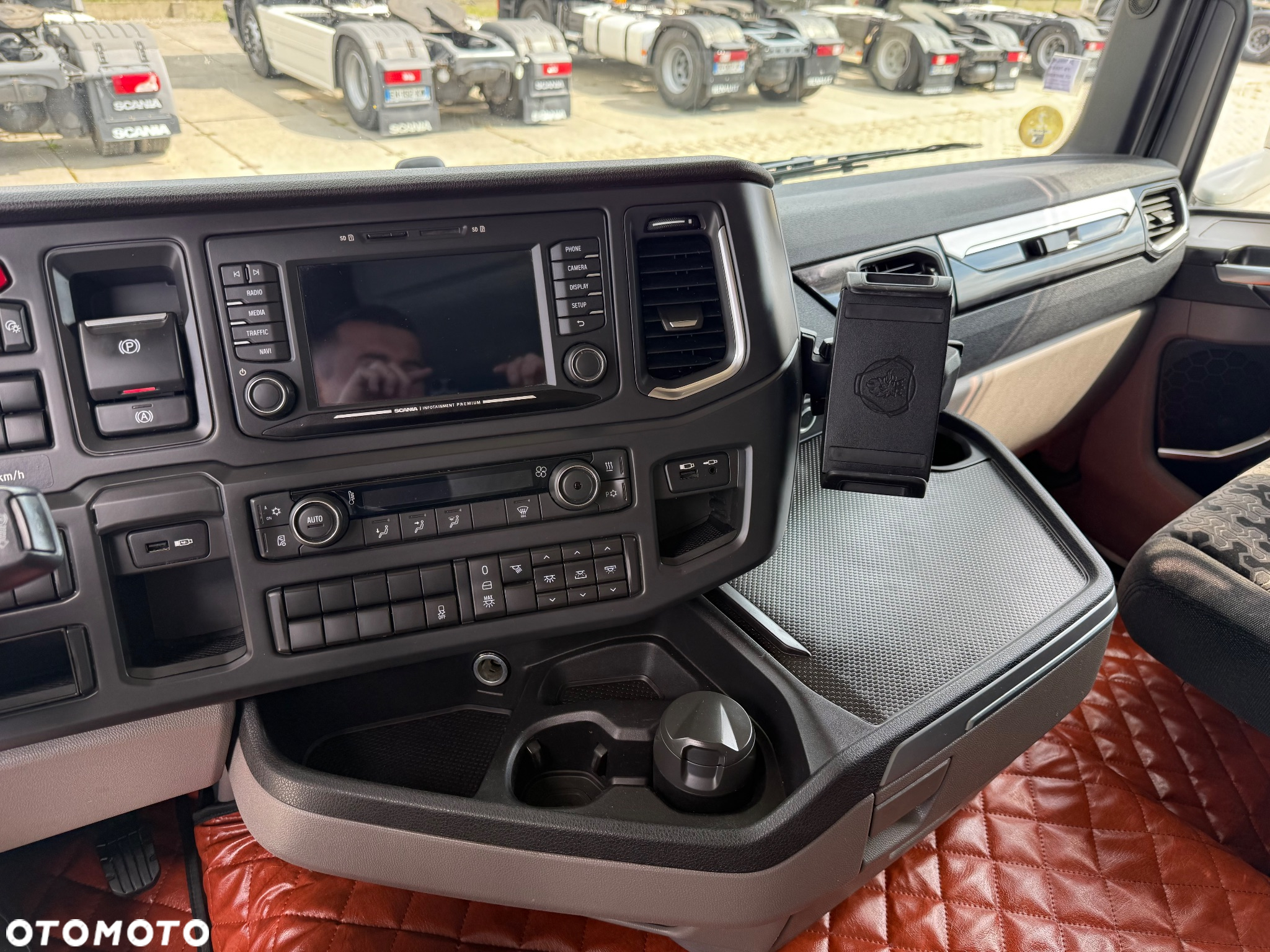 Scania R500 / 6X PODUSZKA / FULL LED / ACC / PEŁNE SPOILERY / KLIMA POSTOJOWA / 2 ZBIORNIKI / Z FRANCJI / STAN BDB / / / - 30