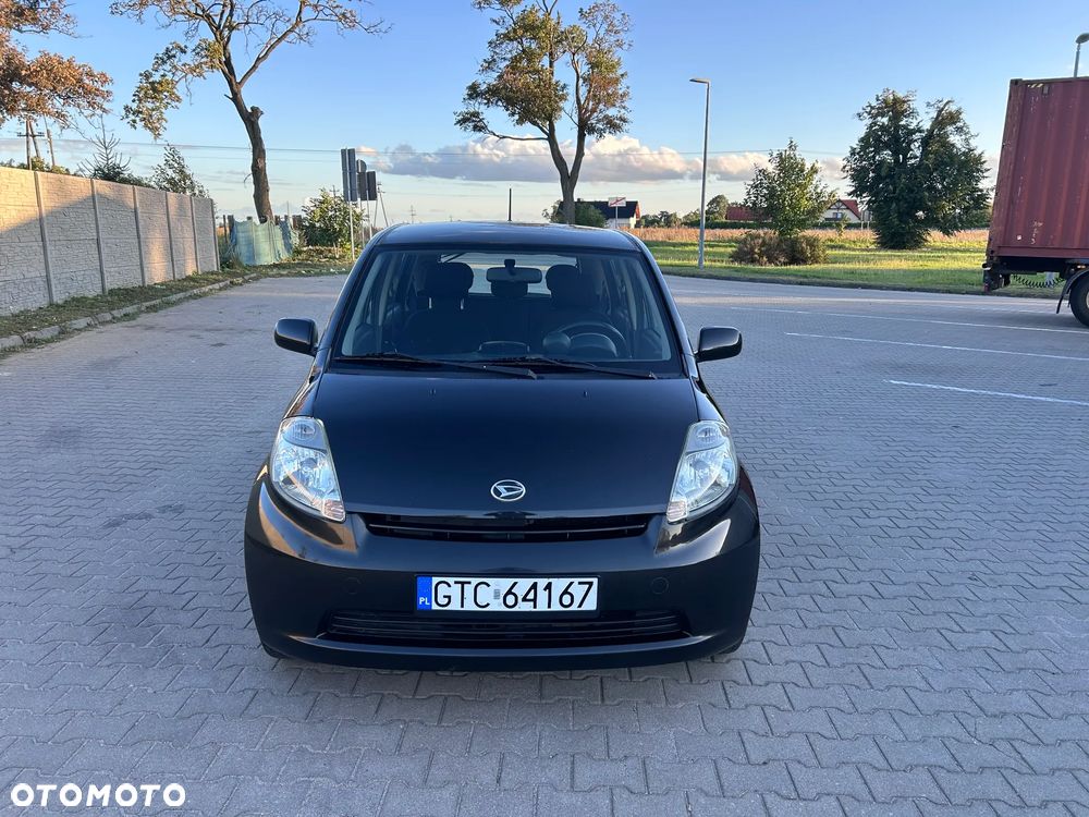 Daihatsu Sirion - 7