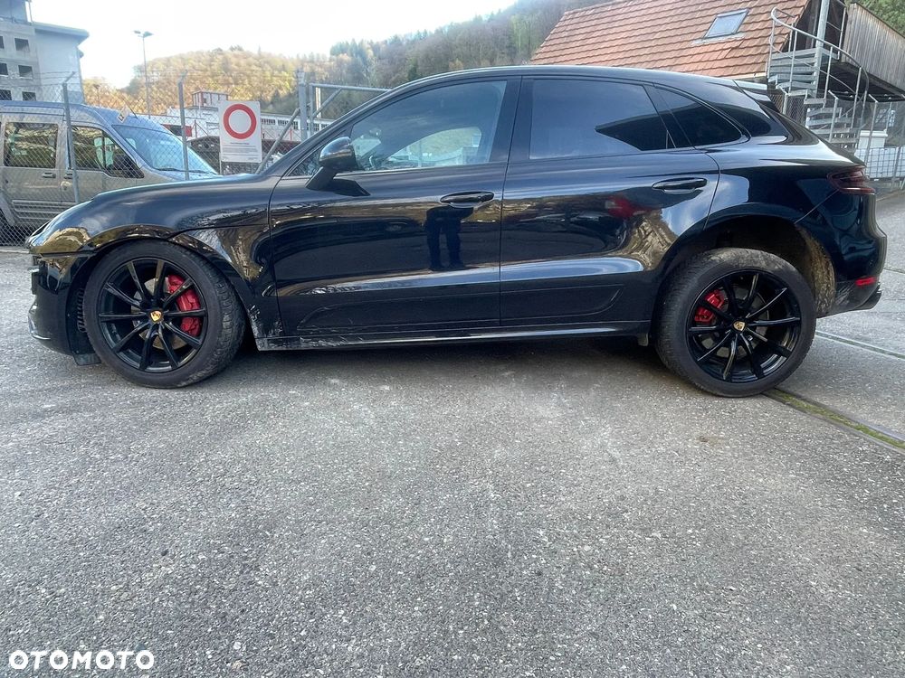 Porsche Macan Standard - 3