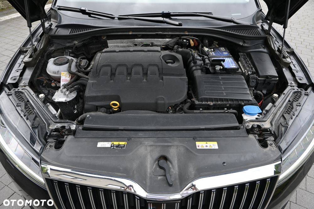 Skoda Superb 2.0 TDI SCR Sportline DSG - 36