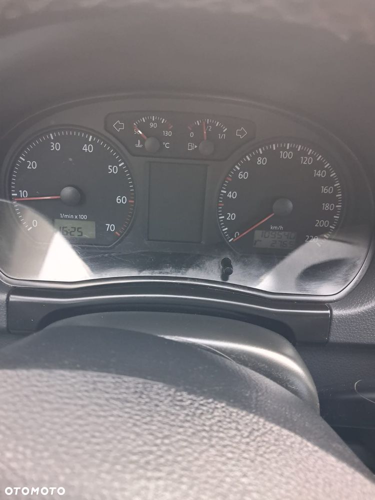 Volkswagen Polo 1.2 Trendline - 4