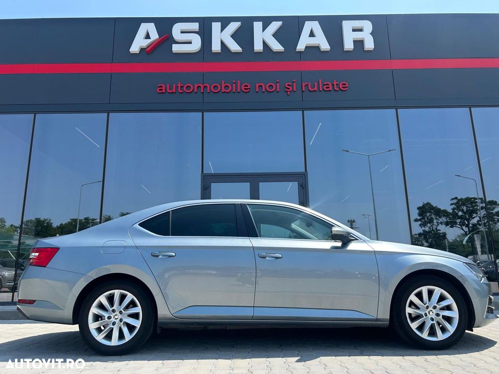 Skoda Superb 1.4 TSI DSG Ambition - 11