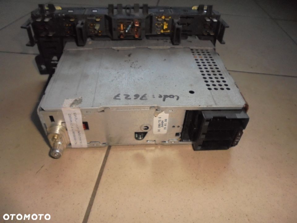 RADIO VECTRA B - 2