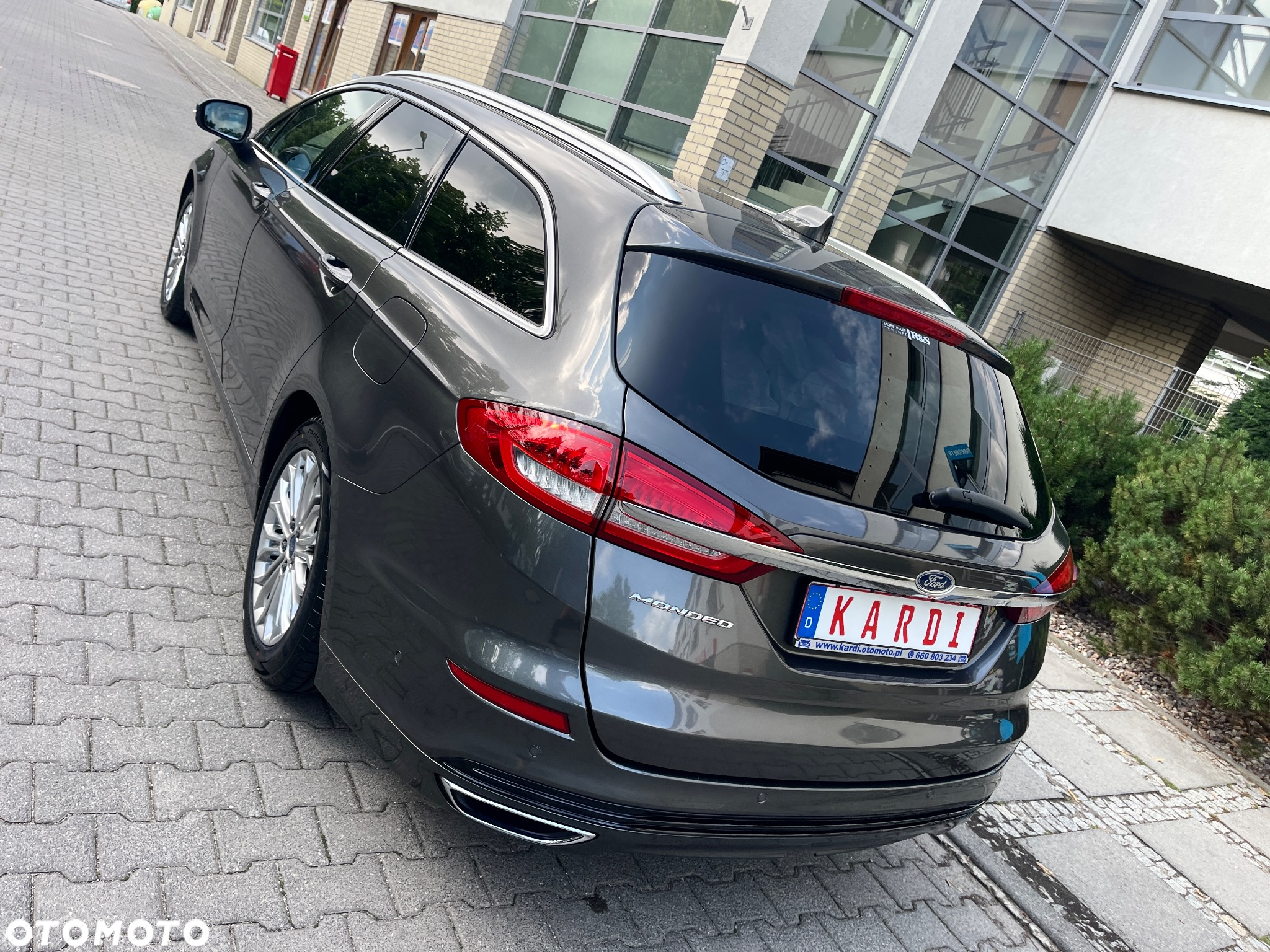 Ford Mondeo - 9