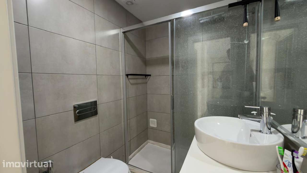 Apartamento T3 Open Space para Arrendamento em Paio Pires - Grande imagem: 5/10