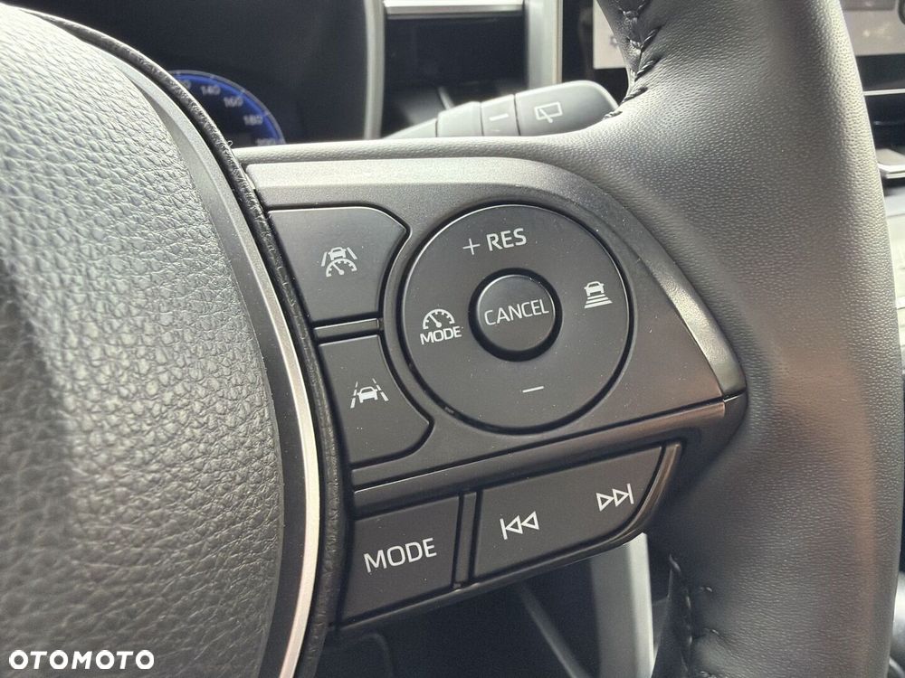 Toyota Corolla Cross - 22