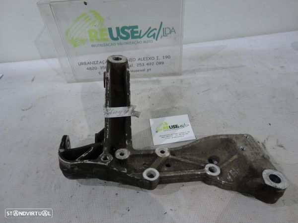 Apoio Braço De Suspensão Fr. Dto Volkswagen Golf V (1K1) - 1