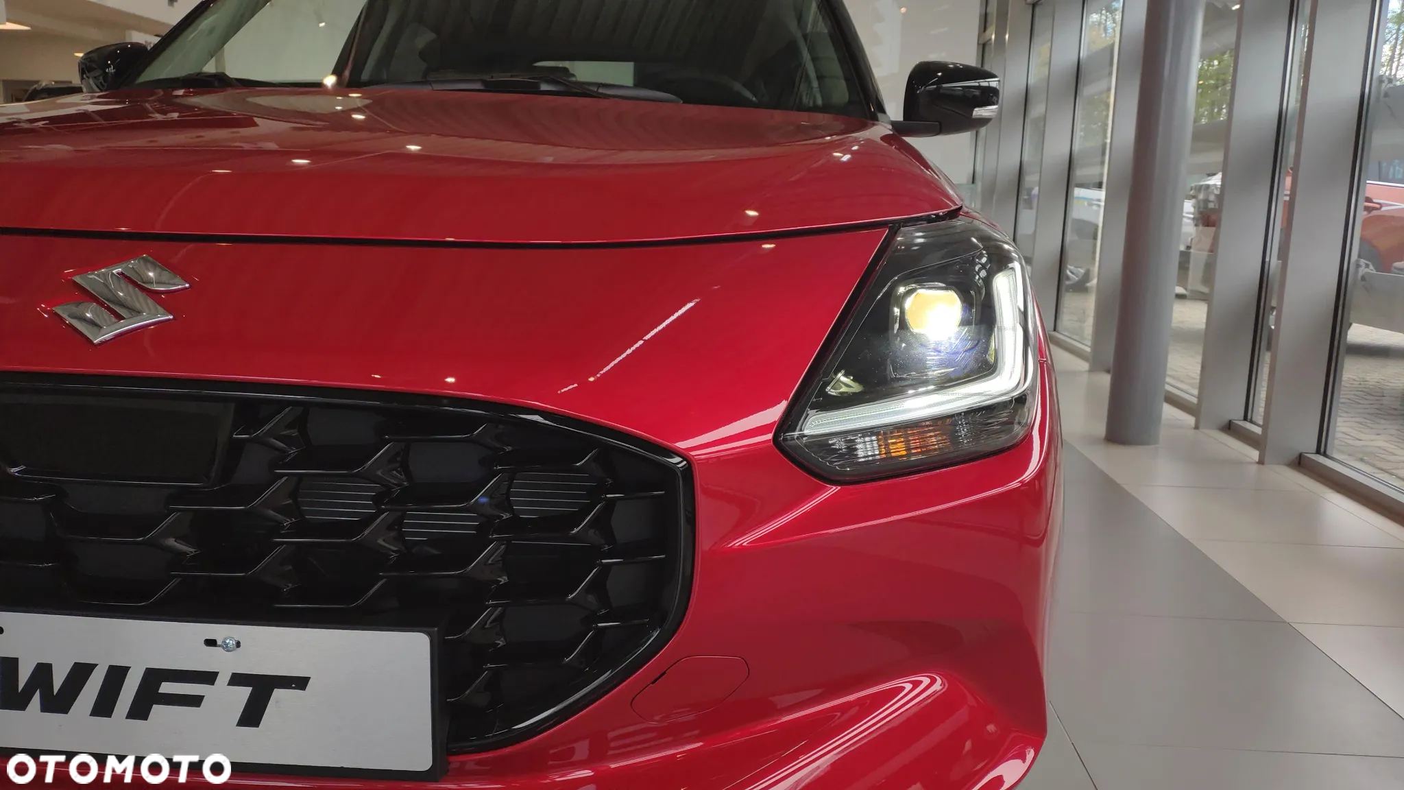 Suzuki Swift 1.2 Dualjet SHVS Elegance CVT - 30