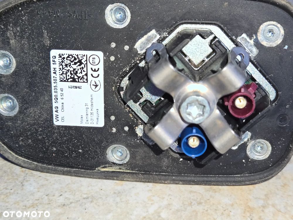 SKODA  ANTENA DACHOWA REKIN 5Q0035507AH - 2