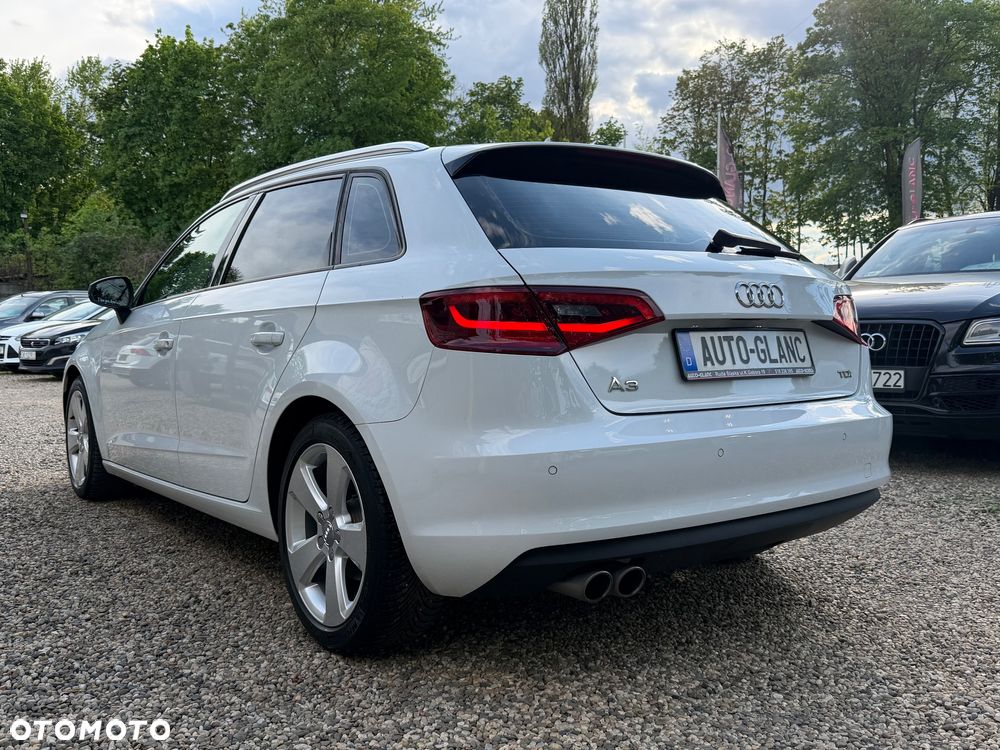 Audi A3 Sportback 2.0 TDI S tronic sport - 4