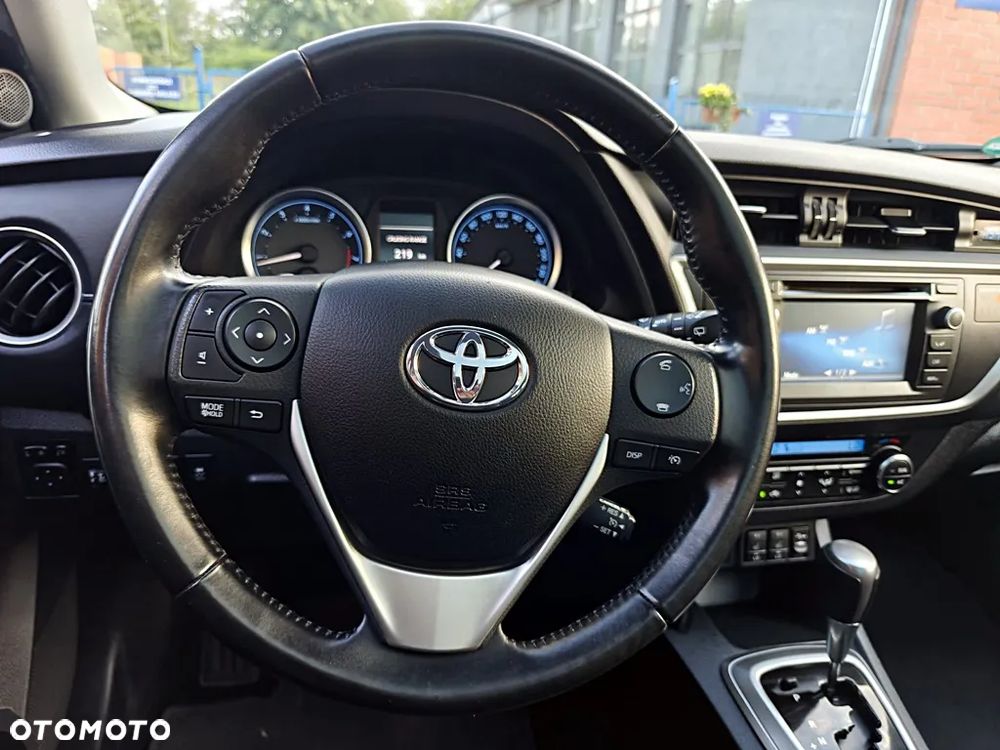 Toyota Auris 1.6 Premium Comfort MS - 15